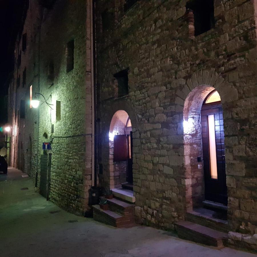 Appartamento Gattapone 9 Gubbio Exterior foto