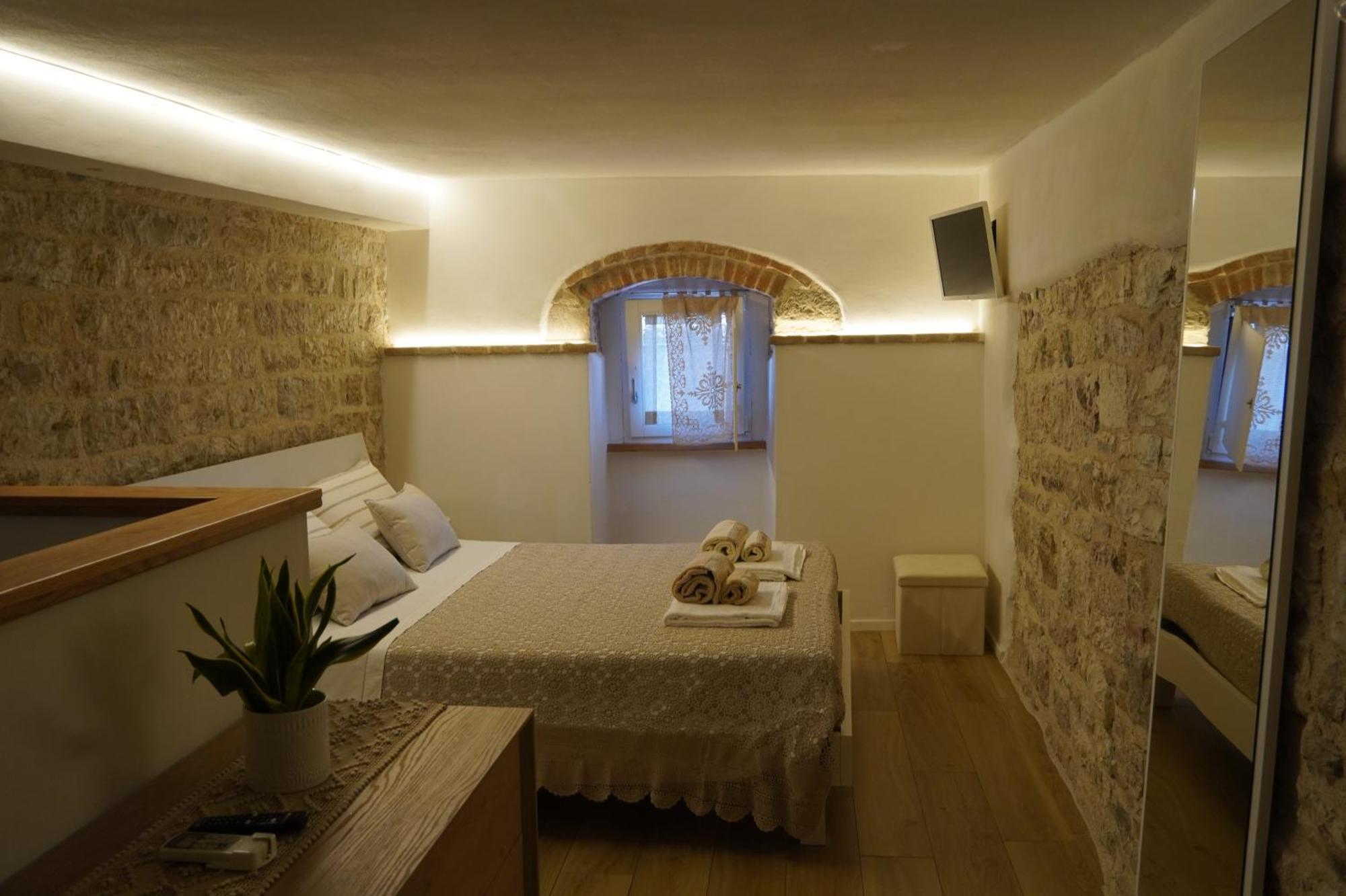 Appartamento Gattapone 9 Gubbio Exterior foto